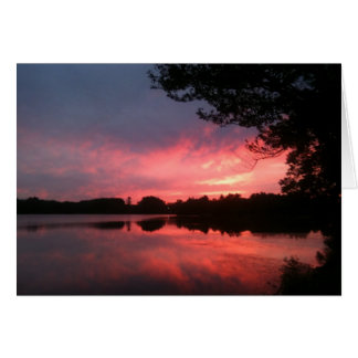 Cartão spamset: por do sol cor-de-rosa de setembro