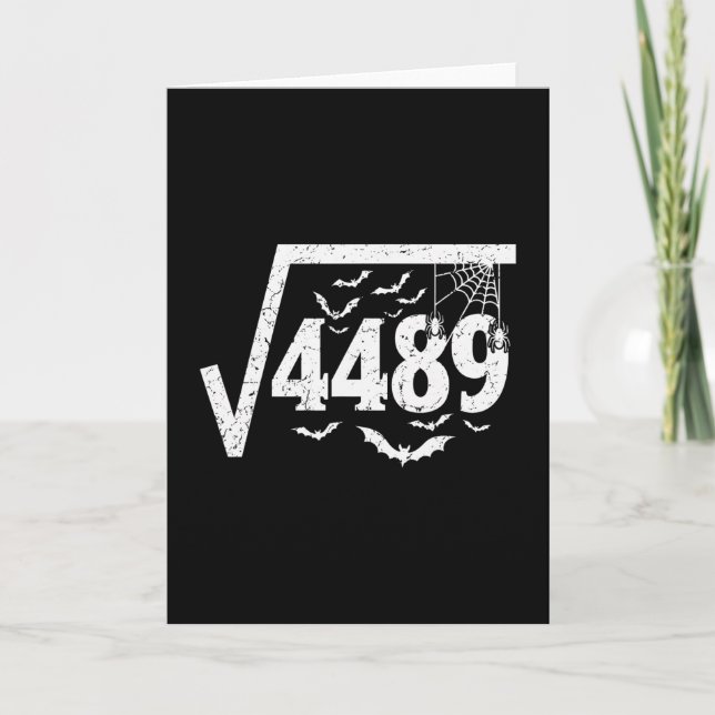 Cartão Square Root 4489 Funny Halloween Meme 67 Math Teac (Frente)