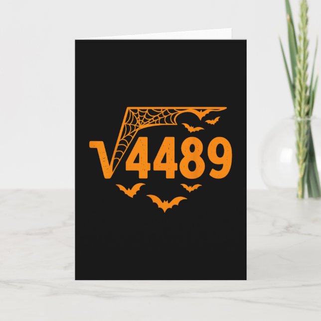 Cartão Square Root 4489 Funny Halloween Meme 67 Math Teac (Frente)