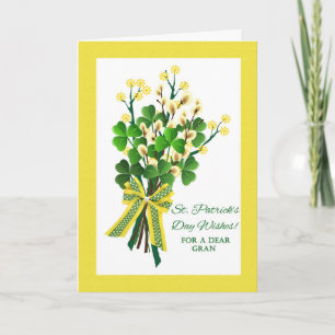 Cartão St. Patrick's Day for Gran with Shamrock Bouquet