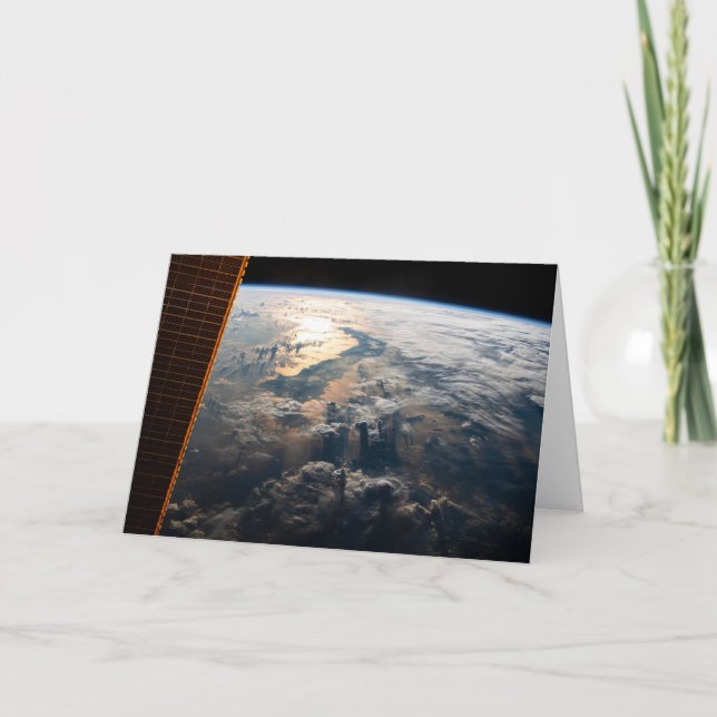 Cartão Sunglint Beams No Mar De Celebes No Sudeste Asiáti (Frente)