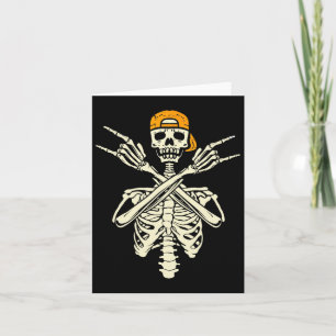 Cartão Tampa de Caveira de Rocker Skater Halloween Mão de