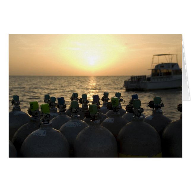 Cartão Tanques Scuba e Barco Dive (Frente horizontal)