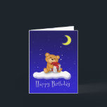 Cartão Teddy Bear com presente - Parabéns<br><div class="desc">Um ursinho bonitinho segurando uma caixa de presentes está sentado em uma nuvem em frente a um céu azul noturno com estrelas brilhantes e lua.</div>