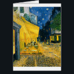 Cartão Terraço do café de Vincent van Gogh |, Lugar du<br><div class="desc">Terraço do café,  Lugar du Fórum,  Arles,  1888 (óleo em canvas) Gogh,  terraço do café 1853-90) BBC192281 da camionete de Vincent (,  Lugar du Fórum,  Arles,  1888 (óleo em canvas),  Gogh,  camionete de Vincent (1853-90)/Muller de Rijksmuseum,  Otterlo,  Países Baixos/biblioteca da arte de Bridgeman</div>
