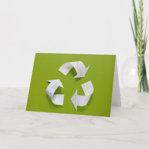 Cartão The recycling mark made from the data of paper