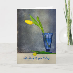 Cartão thinking of you-yellow tulip in sundae glass