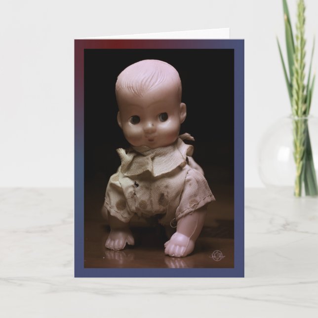 Cartão Timmy, a boneca assustadora do Halloween, rasteja  (Frente)