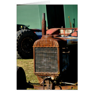Cartão Trator velho antigo do equipamento de cultivo do