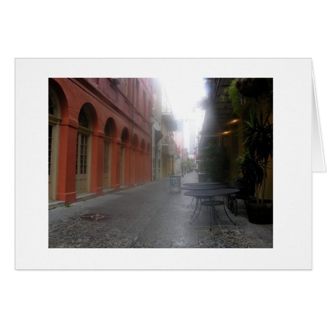 Cartão Trocar Beco durante a chuva (Frente horizontal)