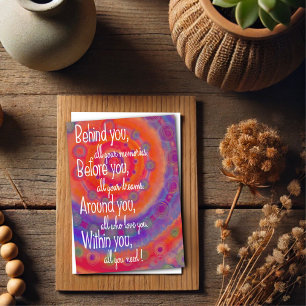 Cartão Tudo o que você precisa é de roxo vermelho moderno