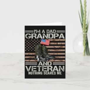 Cartão Um pai avô e veterano bandeira camuflada pais