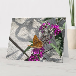 Cartão Uma borboleta amarela