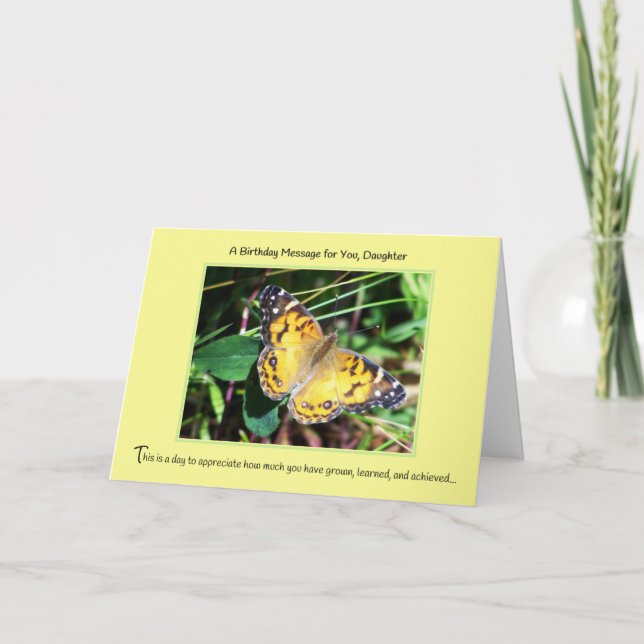 Cartão Uma mensagem de aniversário para você, filha (Frente)