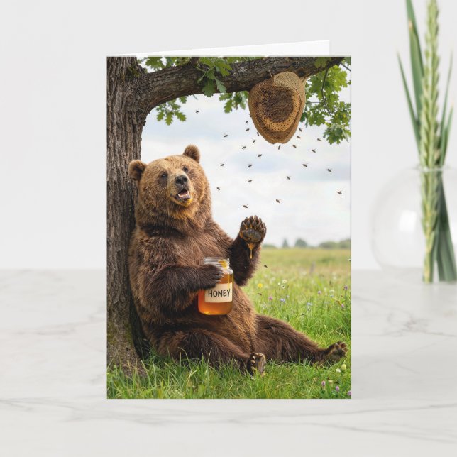 Cartão Urso de Aniversário Com um Pote de Mel (Frente)