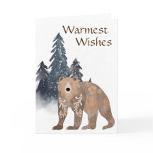 Urso do Inverno Escandinavo na Floresta de Natal