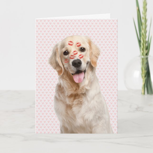 Cartão Valentine Pink Hearts with Golden Retriever (Frente)