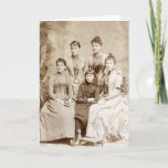 Cartão Velhos amigos<br><div class="desc">Os namoradas dizem-no que goste d é! Retrato antiquado de 4 mulheres e de uma rapariga http://www.zazzle.com/old_friends_card-137465578589651724?rf=238873233638756321&CMPN=zBookmarklet http://zazzle.cathyhull.com/</div>