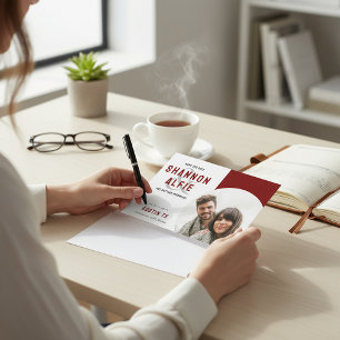 Cartão Vermelho de Save the Date com Foto Moderna