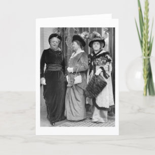 Cartão Vestido aos 9, 1915