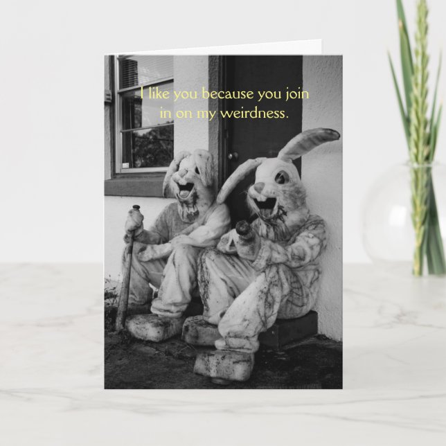 Cartão Vintage Halloween - Coelhos Estranhos e Cerrados, (Frente)