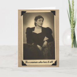 Cartão Vintage, mulher dos anos 30 que tem todo o anivers