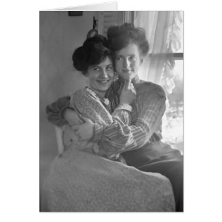 Cartão Vintage Women in Love (Embrace)