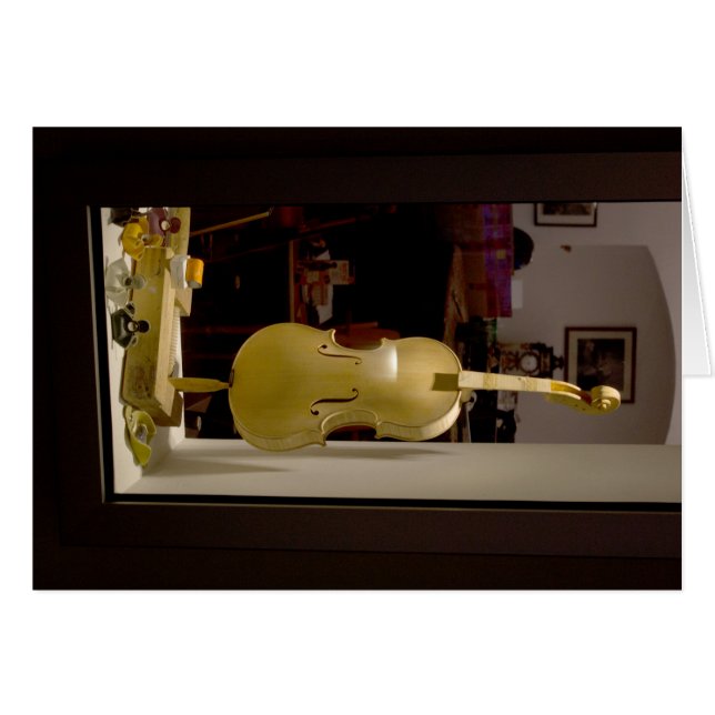 Cartão Violino na janela de Compro (Frente horizontal)
