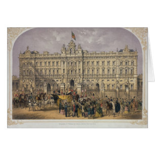 Cartão Vista do Buckingham Palace com uma multidão fora