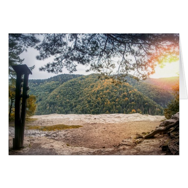 Cartão Vista do penhasco das montanhas (Frente Horizontal)