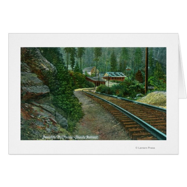 Cartão Vista Exterior de Shasta Retreat a partir de trilh (Frente Horizontal)