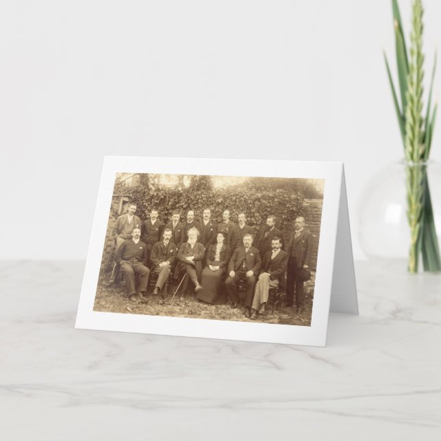 Cartão William Morris, fotografado com os funcionarios em (Frente)