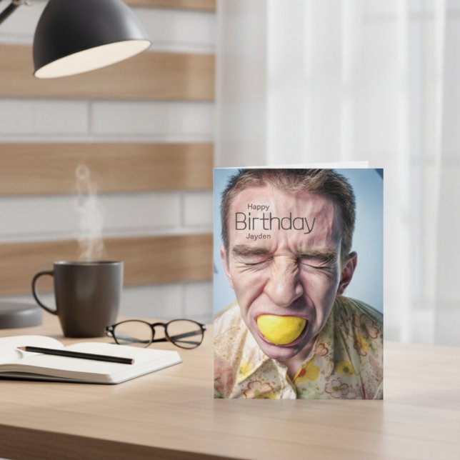 Cartão Zesty Birthday Deseje - Aperte a Diversão! (Zesty Birthday Wishes - Squeeze Out the Fun! Card)