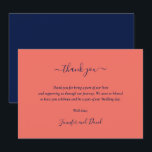 Cartões de agradecimentos azul e coral do Marinho<br><div class="desc">Marinho azul e cartões de agradecimentos de coral elegantes. Personalizar facilmente online. Os itens disponíveis para complementar o casamento de corais e azuis marinhos modernos agradecem as cartas.</div>