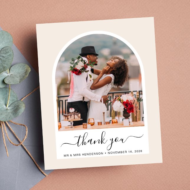 Cartões de agradecimentos de Casamento com Creme F (Celebrate your love story with a thank you card showcasing your photo in an elegant arch frame)