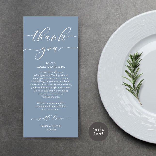 Cartões de agradecimentos de Definição de Local de (Wedding Dinner Place Setting Thank You Card, Plate Decoration, Modern Script, in Dusty Blue)