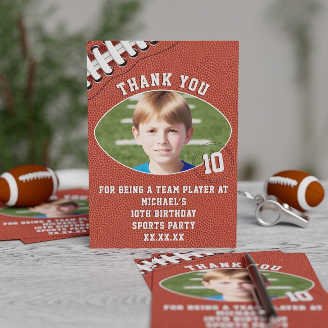 Cartões de agradecimentos de Foto de Aniversário d (A thank you card to send out for your american football theme party)