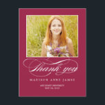 Cartões de agradecimentos de Graduação de Script B<br><div class="desc">Personalize este cartões de agradecimentos moderno e prepare-se para enviar a sua nota em estilo. Design © berryberrysweet.com</div>