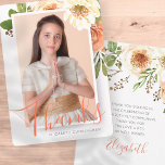 Cartões de agradecimentos de Primeira Comunhão de<br><div class="desc">Composto por uma escrita cursiva divertida e uma tipografia manuscrita sans serif; tudo contra um pano de fundo de branco com florais de aquarela e folhagem. Este foi projetado por materiais de terceiros selecionados,  exclusivos para o Zazzle. Disponível aqui: http://www.zazzle.com/selectpartysupplies</div>