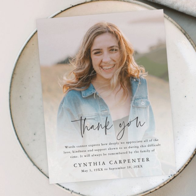 Cartões de agradecimentos Fotográfico do Memorial  (Modern script simple photo memorial thank you magnetic card.)