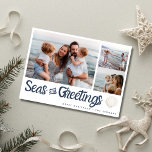 Cartões de Fotografia e Saudações da Família Coste<br><div class="desc">Traga um esplendor de charme costeiro para seus cartões de natal com nosso Cartão de Fotos e Saudações da Família Costeira! Esta carta maravilhosamente desenhada captura perfeitamente a essência da união familiar contra o pano de fundo do mar sereno, fazer uma maneira deliciosa de compartilhar seus desejos de feriado. Destaques...</div>