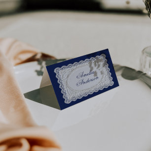Cartões de lugar de casamento em renda azul marinh