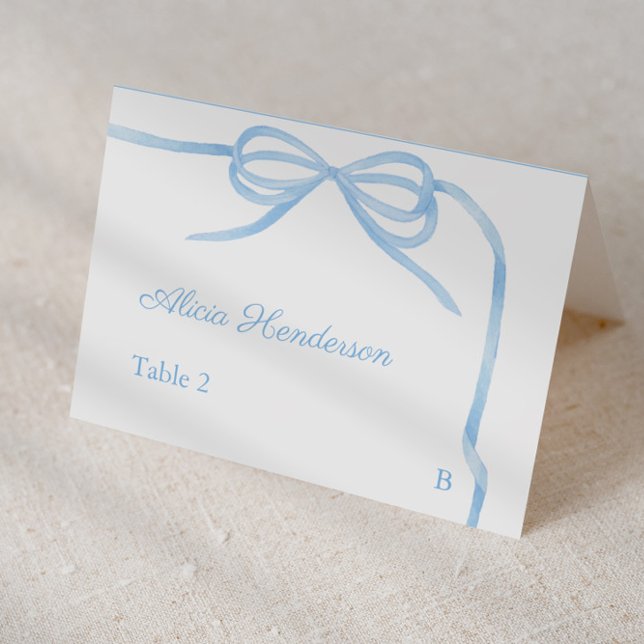 Cartões de lugar de casamento individuais com laço (Pretty light blue bow baby shower or bridal shower individual place card design)