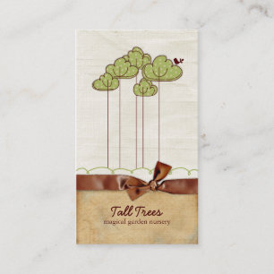 Cartões de visitas de árvores altas