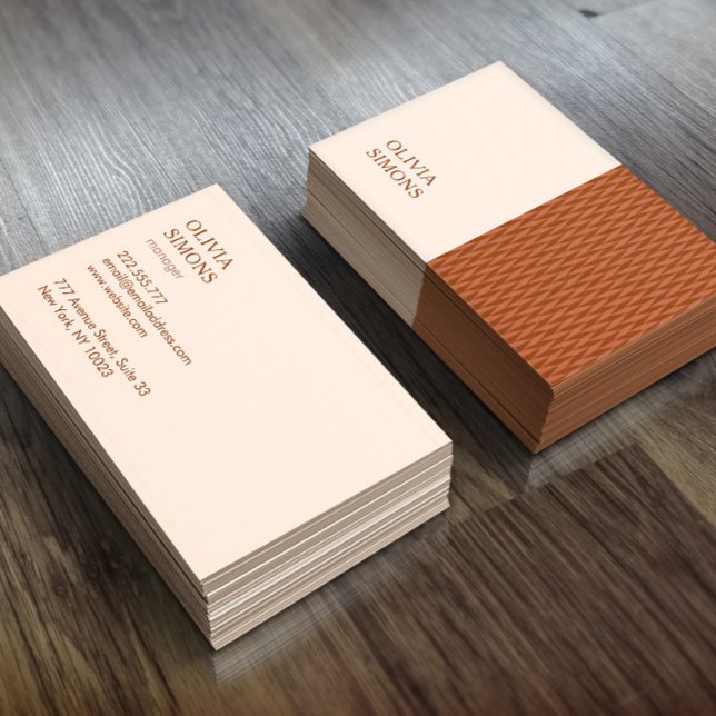 Cartões de visitas minimalistas no estilo boho. (Minimalist Business Cards with abstract geometric pattern in boho style.)