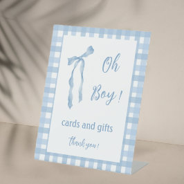 Cartões de xadrez e presentes de arcos azuis