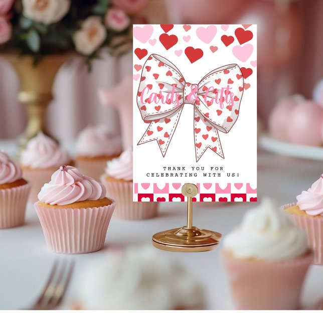 Cartões e presentes doces (A Little Sweetheart Cards and Gifts)