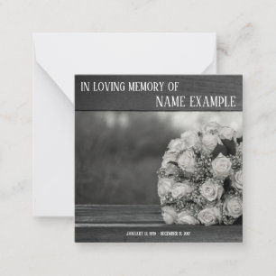 Cartões Memoriais Um buquê de rosas brancas mono