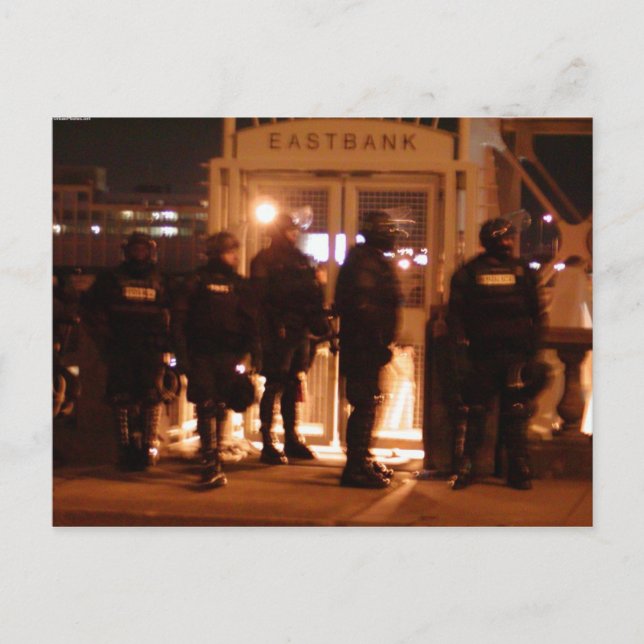 Cartões postais da Polícia de Riot (Frente)