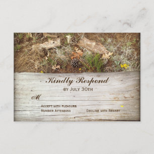 Cartões RSVP de Casamento Rustic Camo and Wood Cou